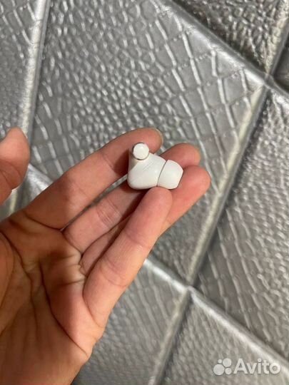 Apple AirPods pro 2 generation 2023