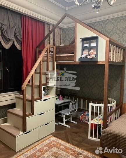 Кровать чердак для школьника