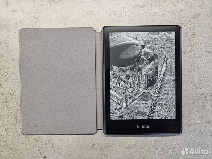 Новый Kindle Paperwhite с оригинальным чехлом