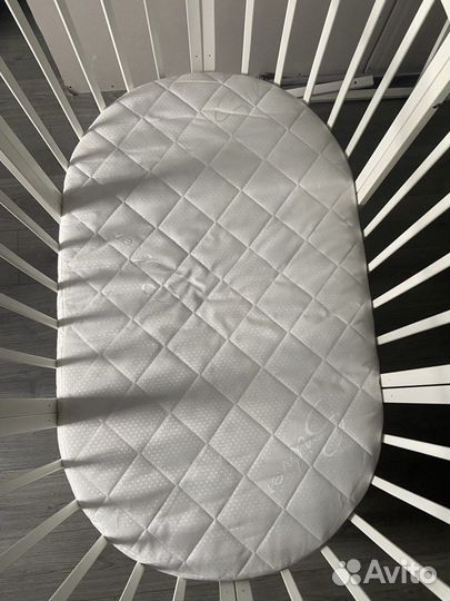 Кроватка овальная