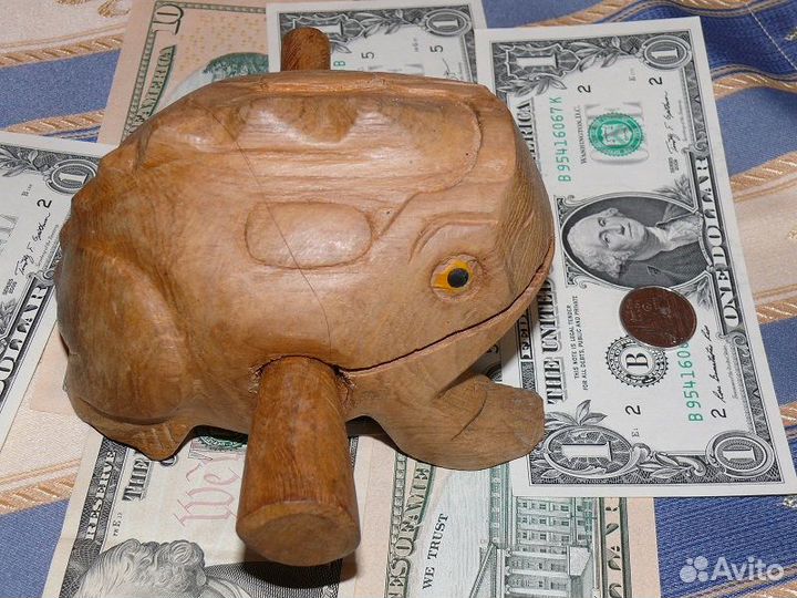 Денежная лягушка Тайланд