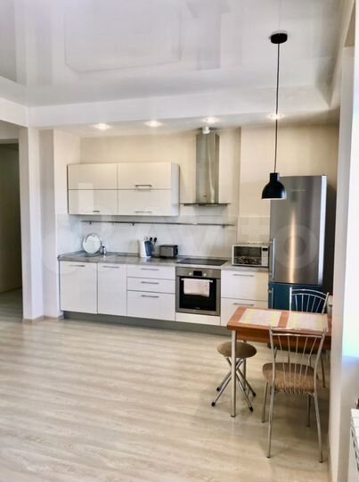 2-к. квартира, 53 м², 9/9 эт.