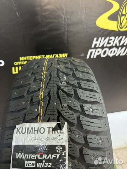 Kumho WinterCraft Ice Wi32 215/55 R17 98T