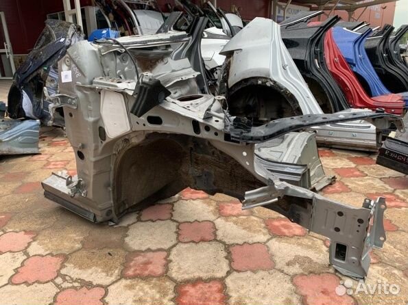 Четверть передняя правая Lexus NX (2014-2021)