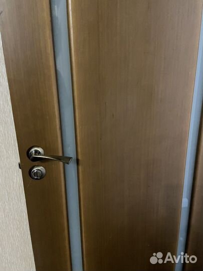 Дверь межкомнатная со стеклом