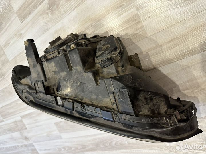 Фара передняя правая BMW X5 e53