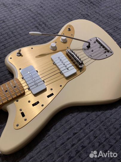 Fender Squier Jazzmaster 40th Anniversary DS