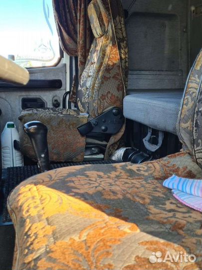 МАЗ 5440 с полуприцепом, 2012