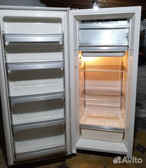 Холодильник ЗИЛ, как новый