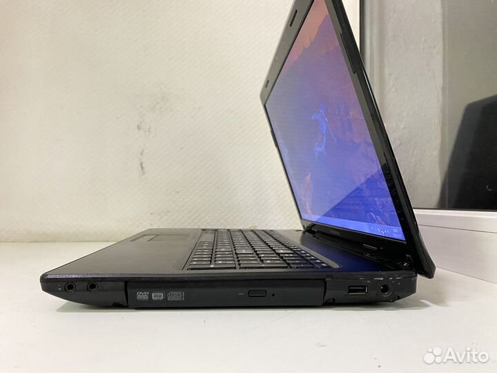 Шустрый ноутбук lenovo i3/4gb/intel hd 3000/500gb