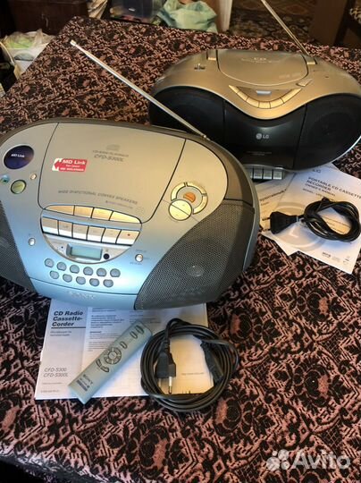 Кассетный плеер магнитола магнитофон радио Sony LG