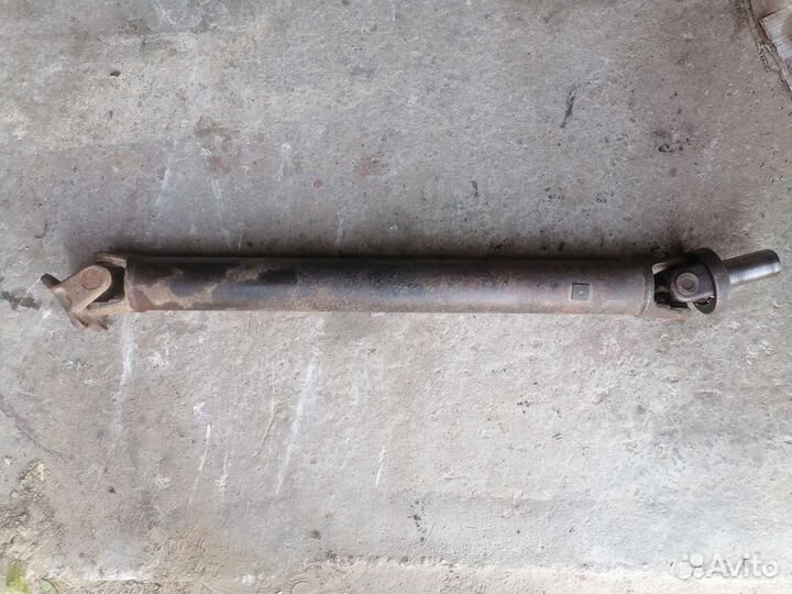 Карданный вал Митсубиси Паджеро 2