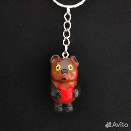 Брелок Винни-Пух из полимерной глины