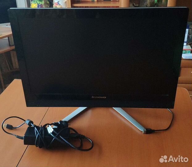 Моноблок Lenovo C560 (57326740)