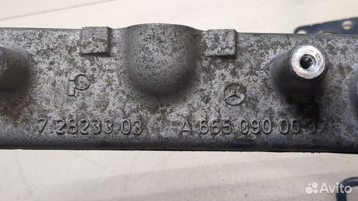 Коллектор впускной Jeep Grand Cherokee, 2004