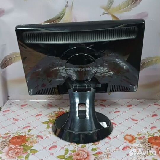 Монитор Samsung 961bw (gh19ws)