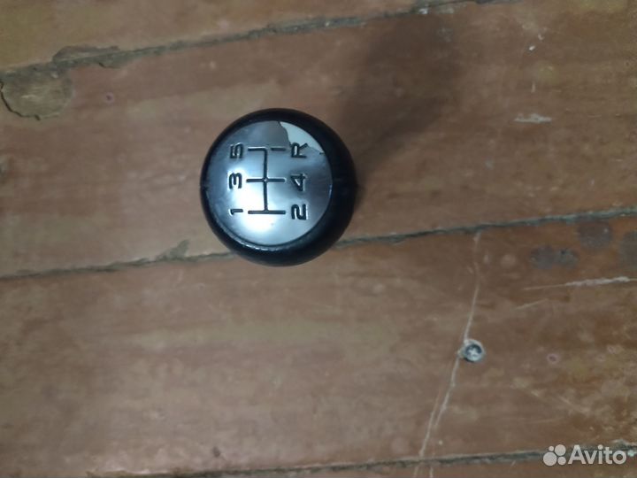 Рукоятка кпп (Пежо) Peugeot 206