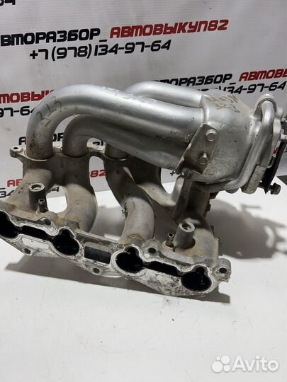 Впускной коллектор Mazda 323 1.5L