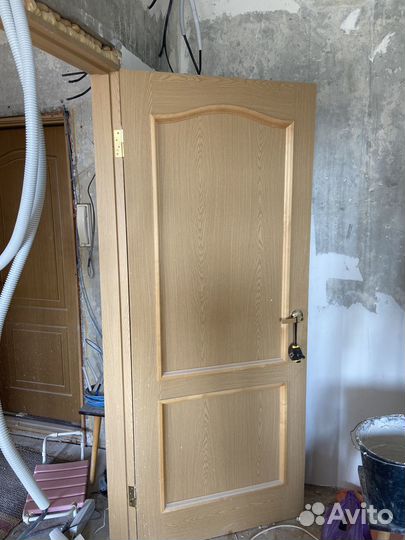 Двери межкомнатные с коробкой