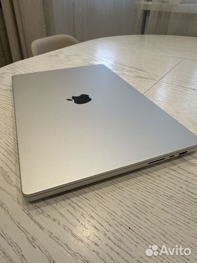 Macbook Pro 16 M1 Pro, 512GB, 32GB