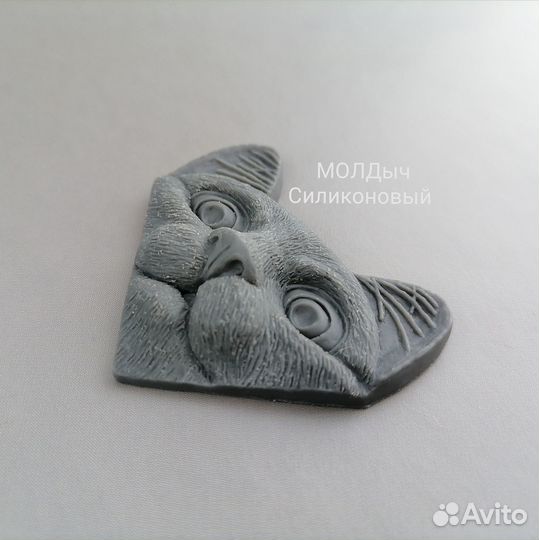 Силиконовая форма кот для крашения углов