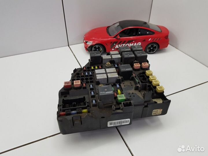 Блок предохранителей (Cadillac CTS)