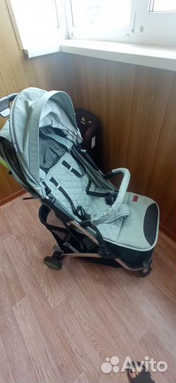 Коляска прогулочная nuovita