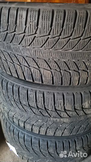 Triangle WinterX TW401 235/45 R18