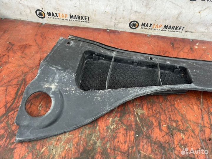 Жабо Ford Focus 3 2011