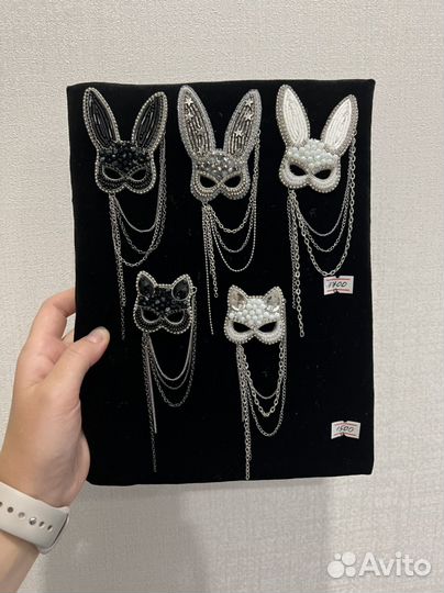 Брошь Маска Зайца Кошки