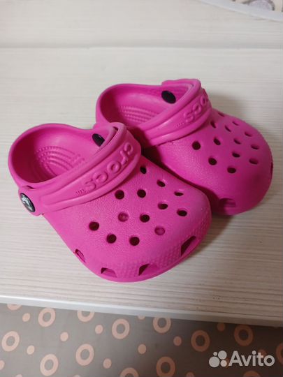 Сандали crocs c2-3