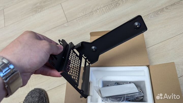 Держатель и райзер для видеокарты Phanteks GPU Gen