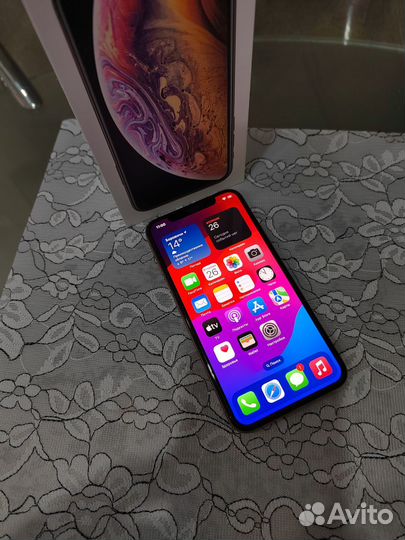 iPhone Xs, 256 ГБ