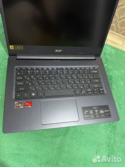 Acer Ryzen 5 3500, 8Gb, SSD 256GB, Vega 8 2Gb