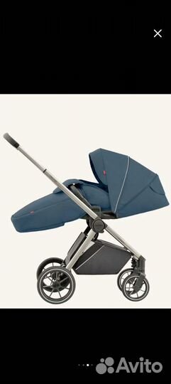 Прогулочная коляска с реверсивным блоком carello