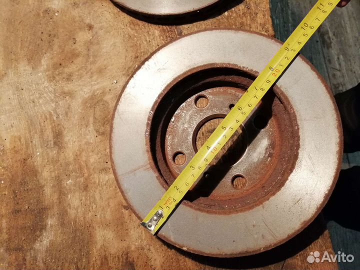 Тормозные диски toyota succeed probox