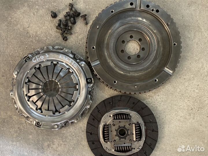 Маховик Renault Clio lll 1.5dci K9K770