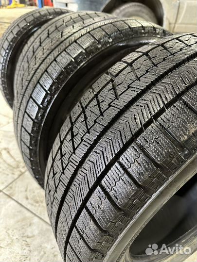 Bridgestone Blizzak VRX 205/55 R16 91S