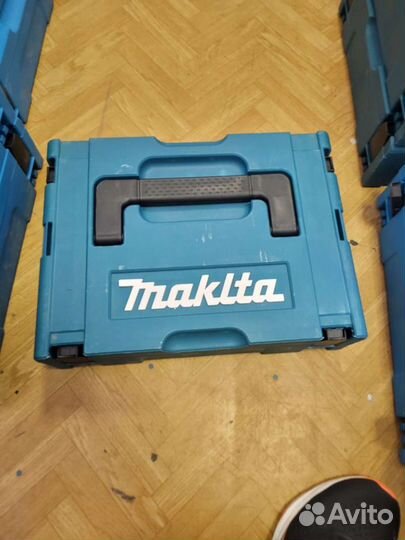 Гайковерт аккумуляторный makita 2000n.m(реплика)