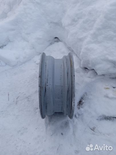 Продам диск на 13