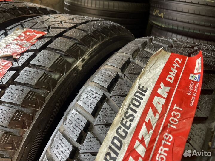 Bridgestone Blizzak DM-V2 245/55 R19 103T