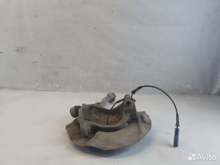 Поворотный кулак передний левый Bmw 5-Series E60