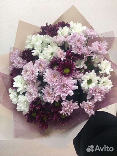 Букеты из хризантемы (белая и цветная)