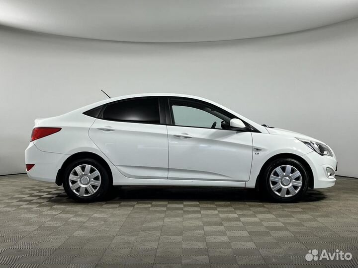 Hyundai Solaris 1.6 AT, 2015, 137 000 км