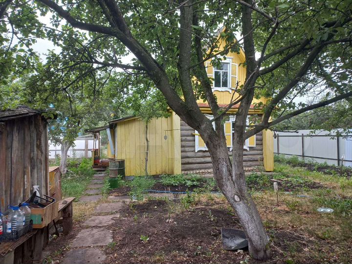 Дом 68 м² на участке 6 сот.