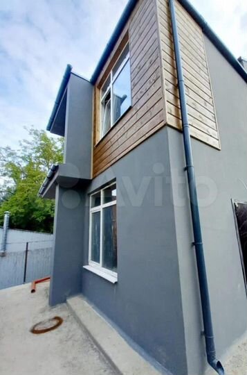 Дом 145 м² на участке 3 сот.