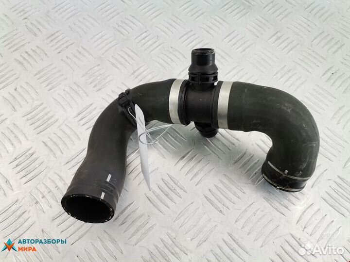 Патрубок радиатора BMW X1 E84 рест. 2013