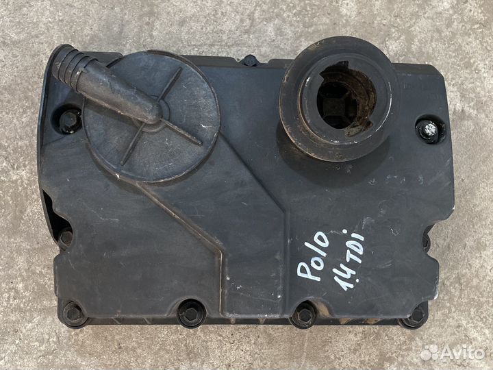 Клапанная крышка 045103469E 1.4tdi Polo Fabia