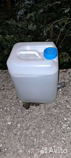 Контейнер с кранником, цена договорная