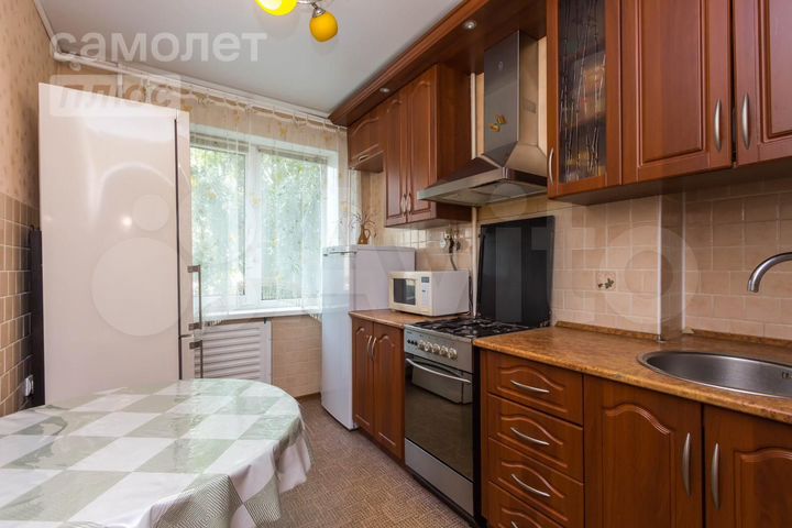 3-к. квартира, 55 м², 5/9 эт.